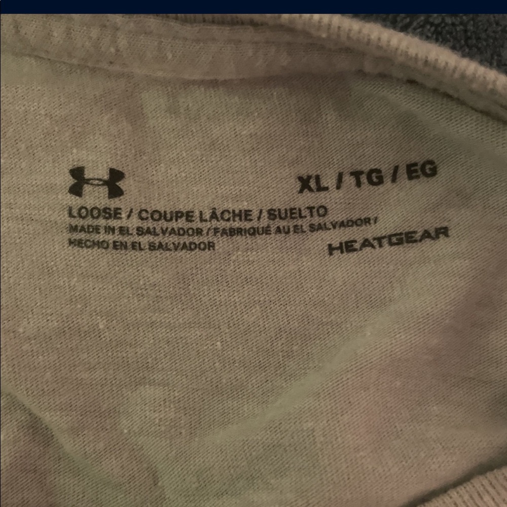 Under armor workout Tee